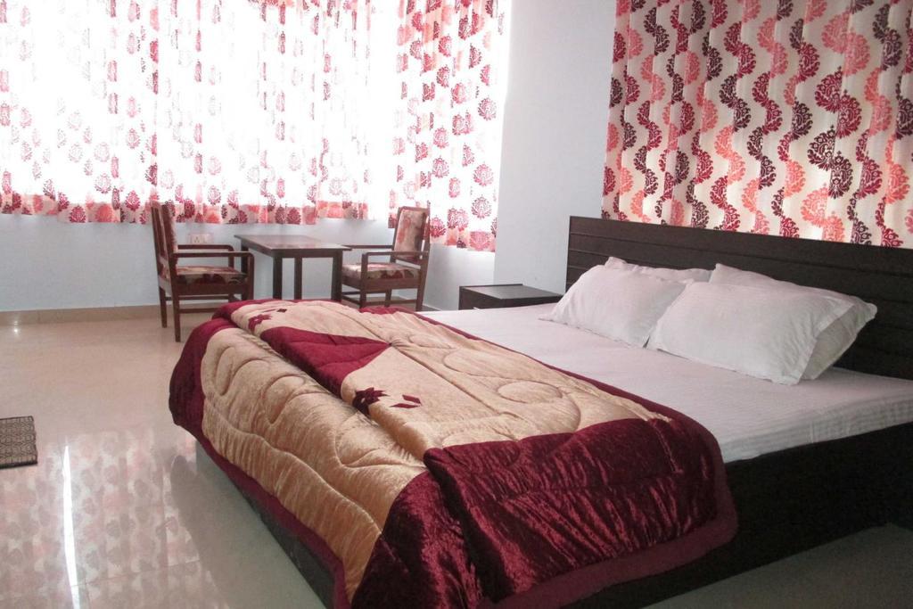 Nishant Garden Resort Rishikesh Bagian luar foto
